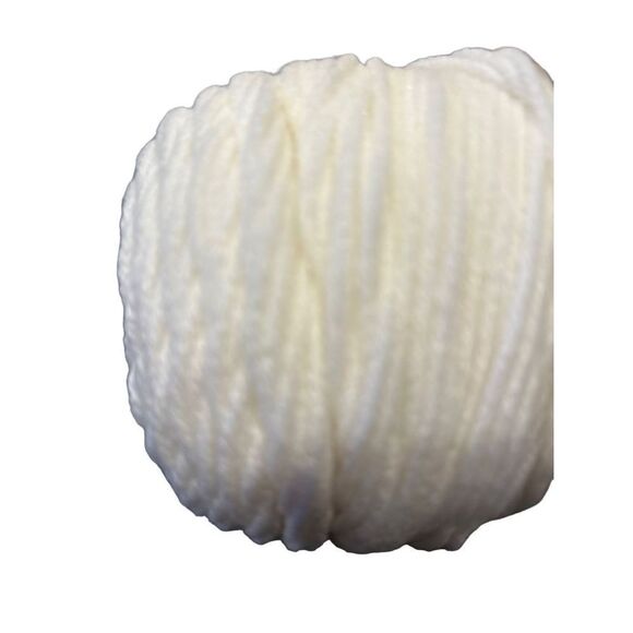 Red Heart super saver with pattern white 1039 7oz 1 skein 4M - Picture 8 of 8